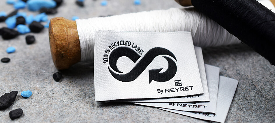 Customised professional woven label - Griffes Vivienne